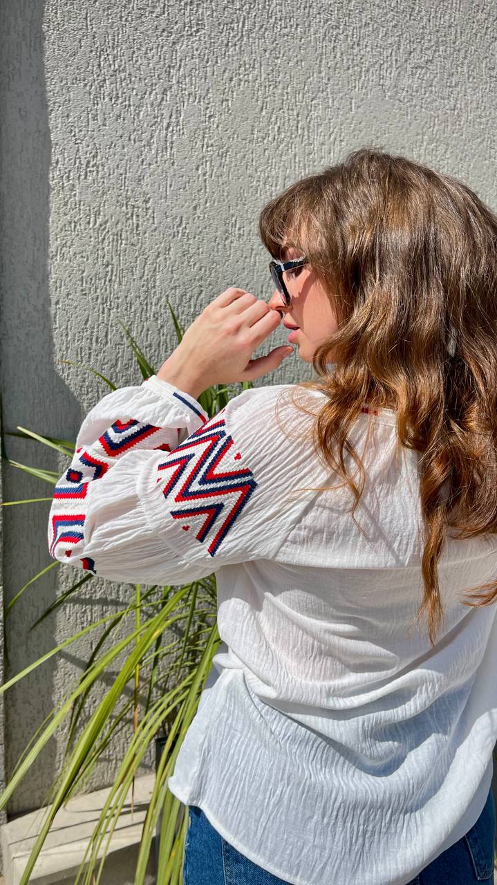 Embroidered shirt "Zaryna"