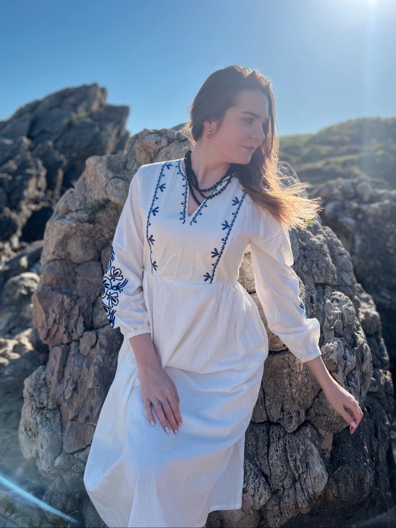 Enchanting Dress "Chornobryvtsi"