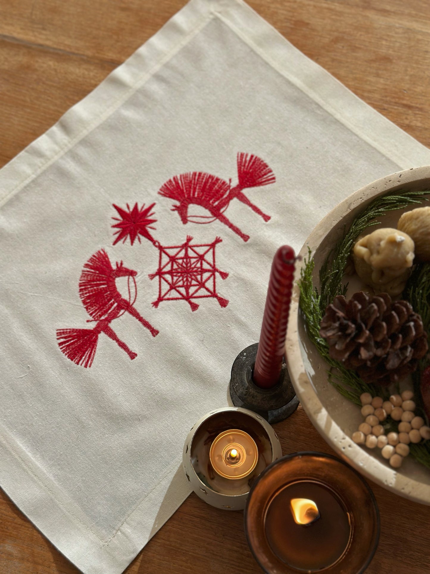 Christmas Horses Table Runner | Red Cotton Embroidery Napkin