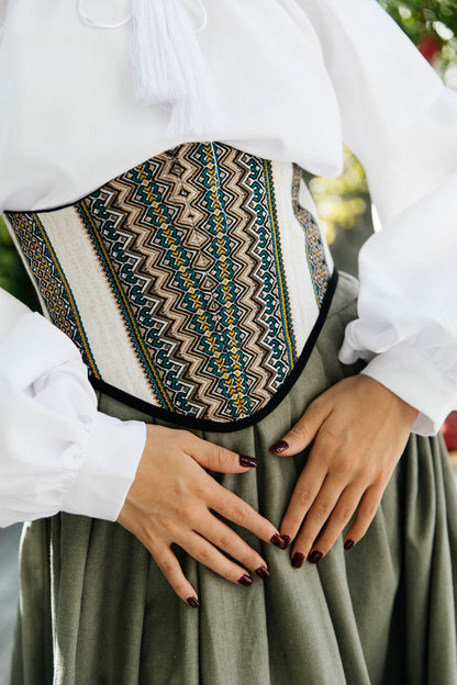 Двостороння жакардова корсетна стрічка "Бурштиновий ліс" – етнічний аксесуар для талії з льону