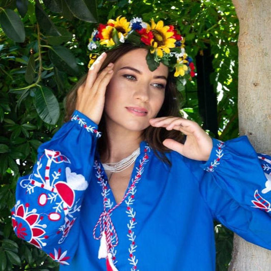 Women’s Embroidered shirt “Blue vase”