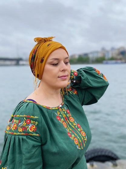 Scarf “Saffron” – Mustard Floral Square Scarf with Fringe 90×90 cm | Goya Concept