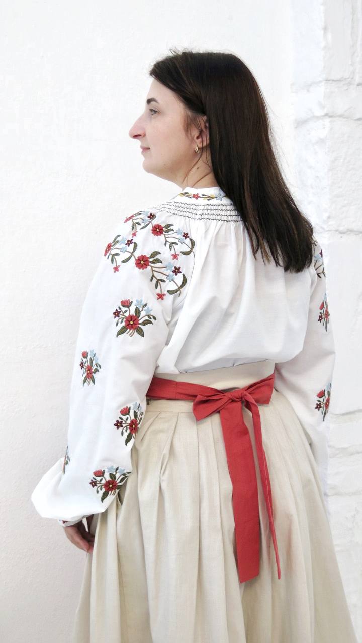 Vintage apron with Tassels "Coral Flower"