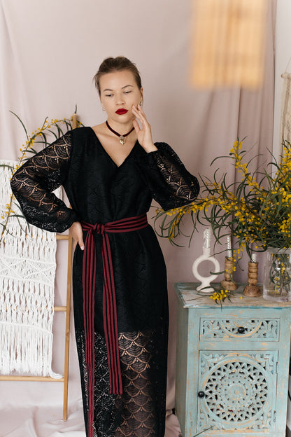 Black Maxi Dress “Lybid” in Textured Lace Fabric