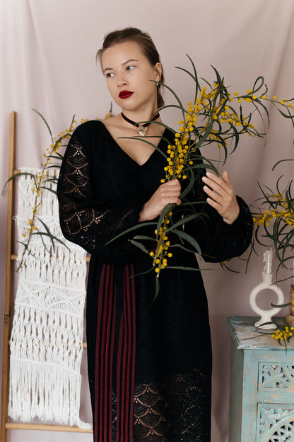 Black Maxi Dress “Lybid” in Textured Lace Fabric