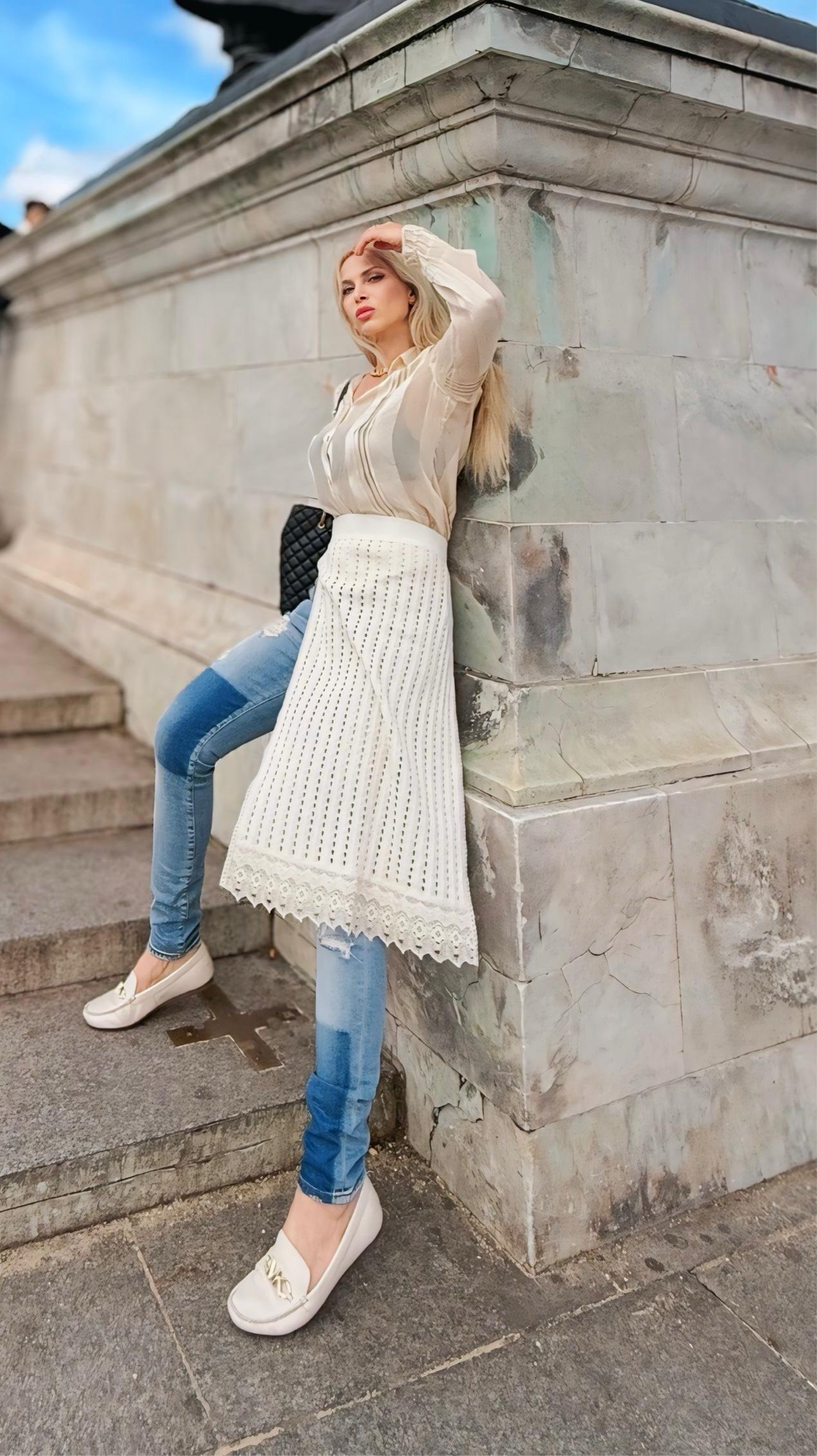 Apron with Lace “Poltava Dream”