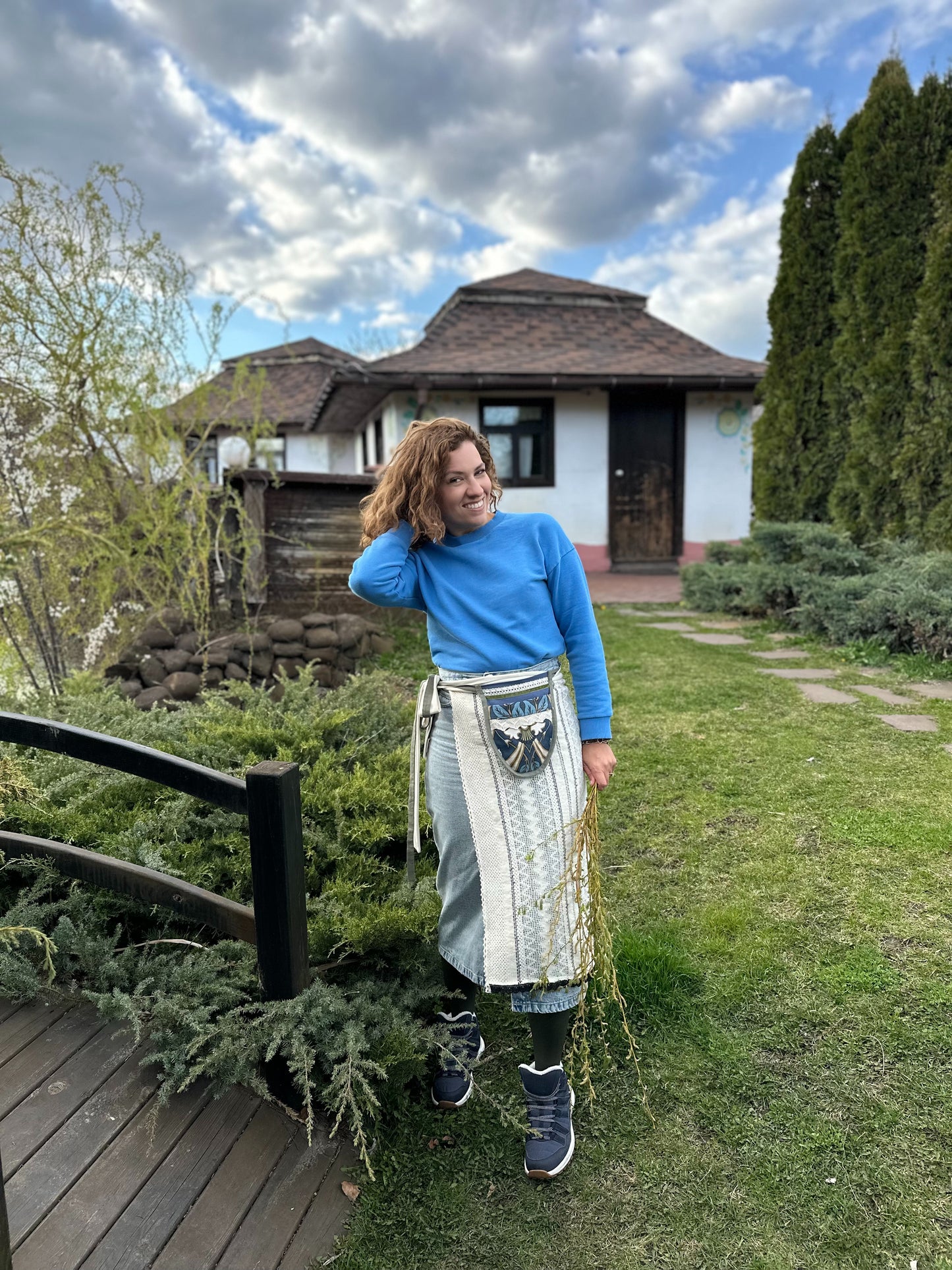 Ladunka “Crimea” — linen waist pouch by Goya Concept