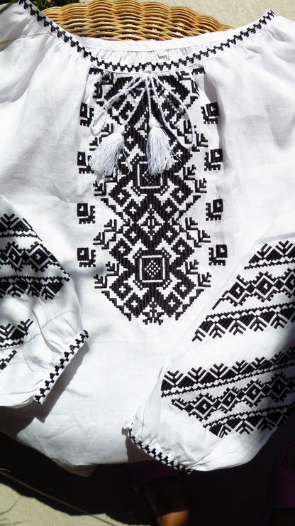 Bazhena Embroidered Linen Blouse — Black Geometric Embroidery