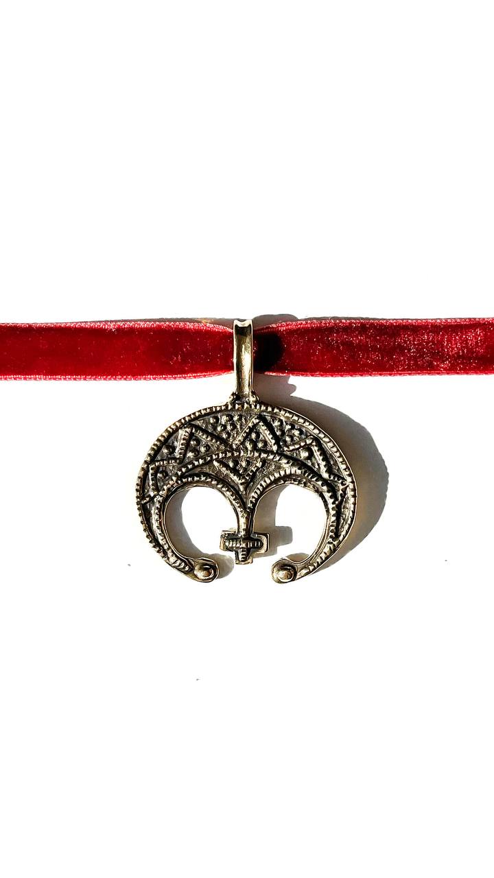 Zgarda “Lunnytsia” – Brass Pendant with Blackened Finish on Velvet Ribbon | Ethnic Jewelry from Ukraine