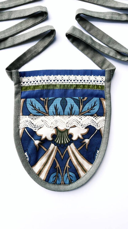 Ladunka “Crimea” — linen waist pouch by Goya Concept
