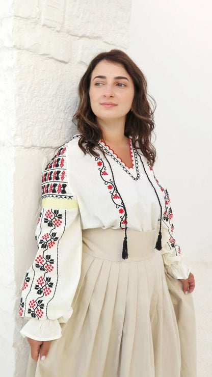 «Kateryna» Blouse — Women’s Embroidered Shirt with Relaxed Fit