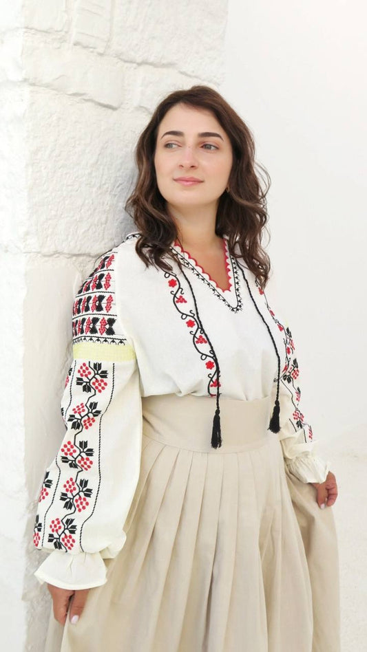 «Kateryna» Blouse — Women’s Embroidered Shirt with Relaxed Fit