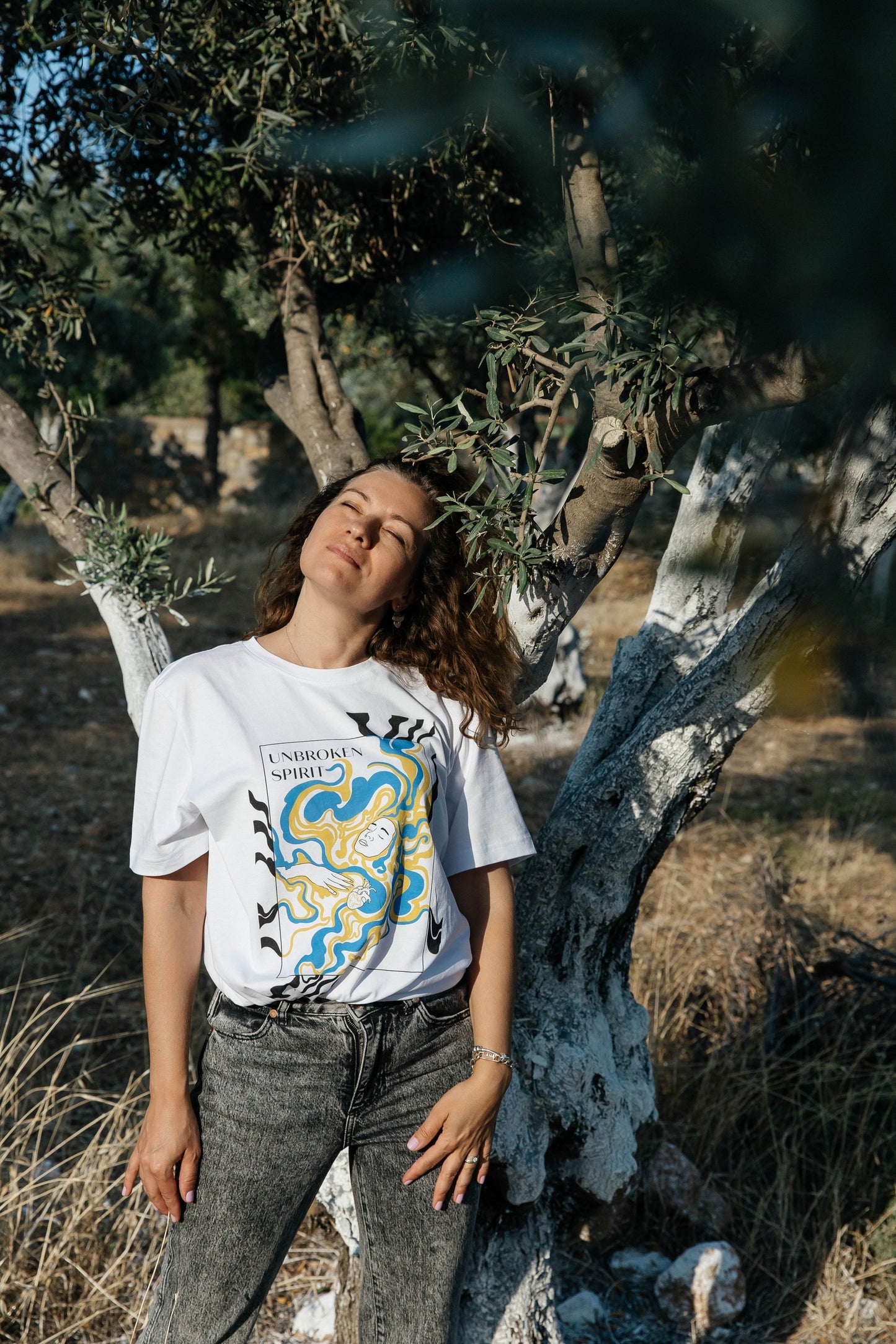 T-shirt “Unbroken Spirit”