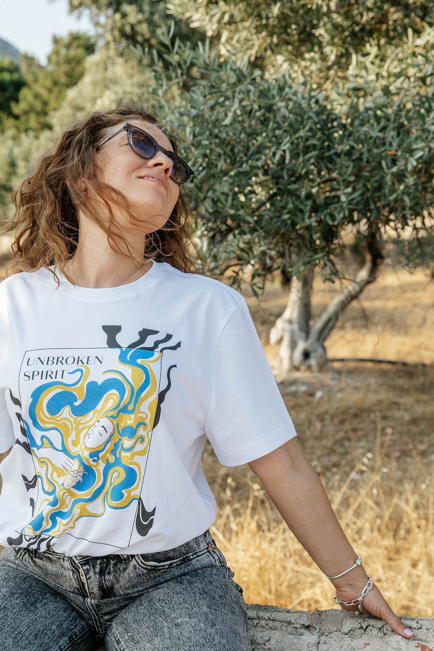 T-shirt “Unbroken Spirit”