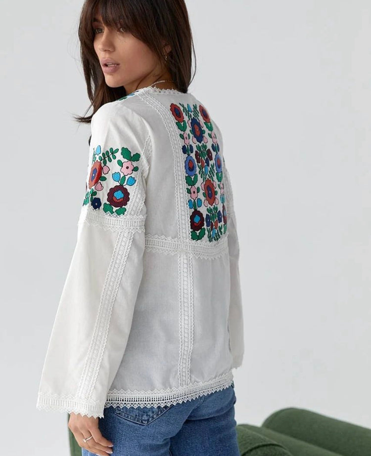 Embroidered shirt “Cornflower”