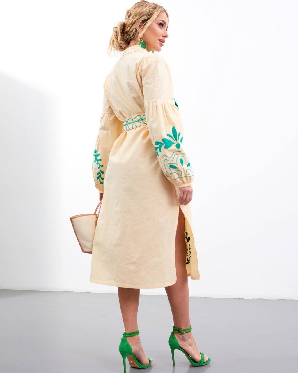 Embroidered Midi Dress "Green Sheaf"