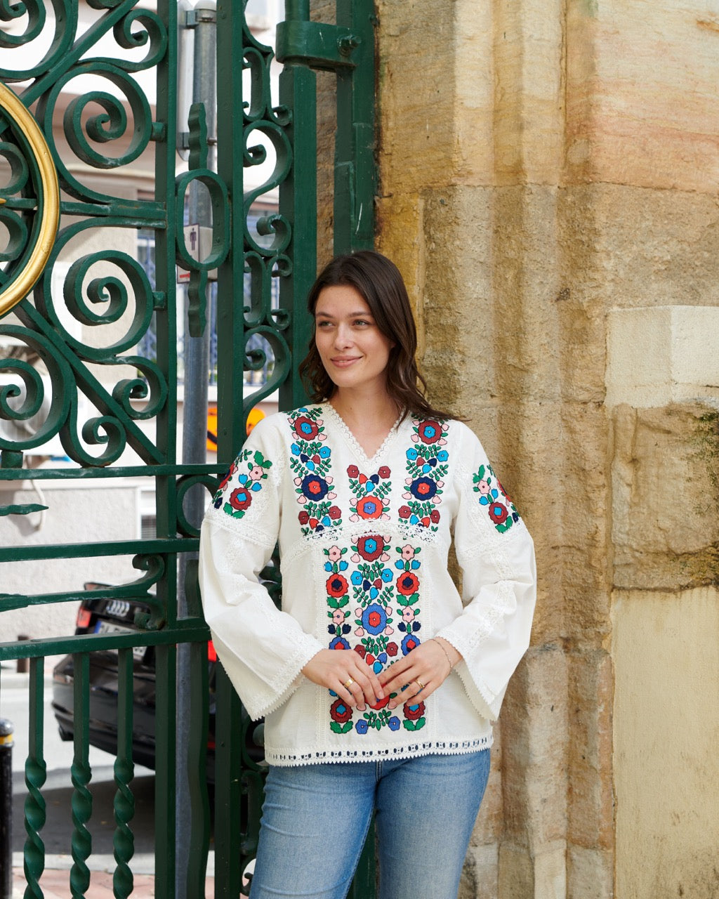 Embroidered shirt “Cornflower”